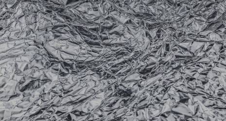 ¿Cuál es la relación entre el peso y la resistencia de los carros de aluminio?